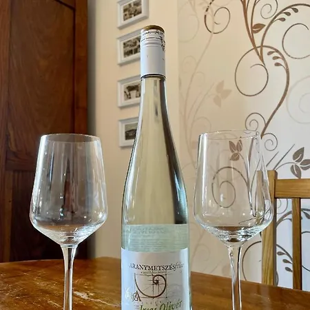 Voeroesko Διαμέρισμα Alsóörs